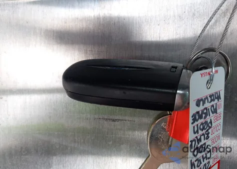 2016 Chrysler 200 Limited z USA, uszkodzony, nr VIN 1C3CCCAB7GN119395